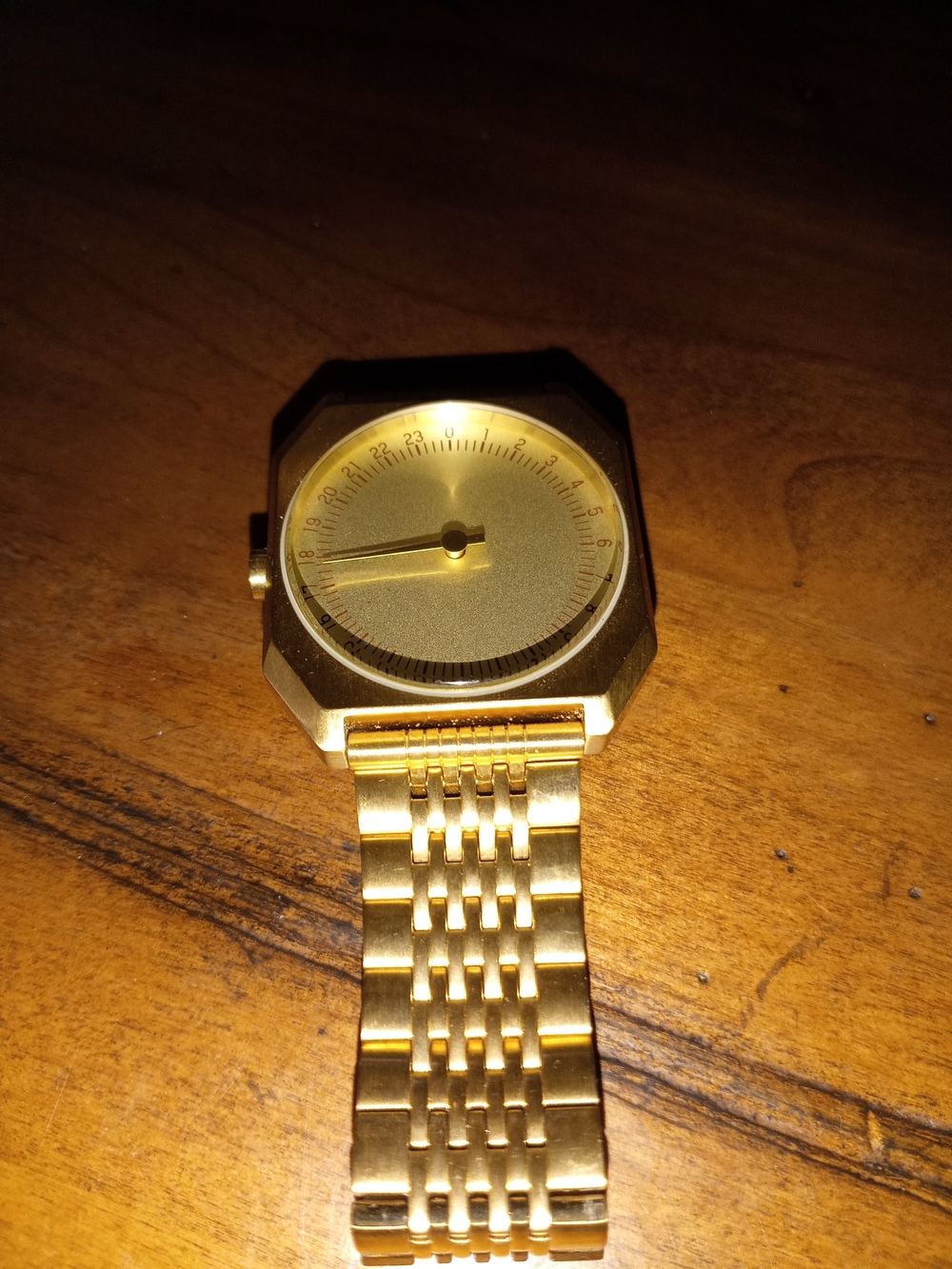 Made In Switzerland - Minimalist Watch - Gold Tone - Picture 2 of 5